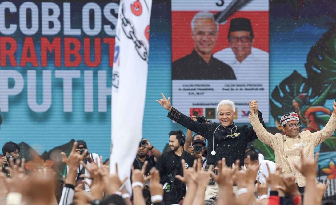 Ganjar Serukan Menang Total Saat Kampanye Akbar di Solo: Jaga TPS dan Penghitungan