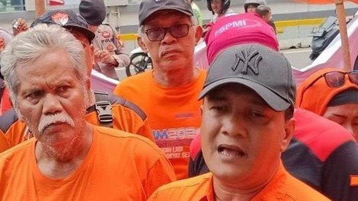 Sirekap KPU Bermasalah, Kenapa Justru Proses Rekapitulasi di Kecamatan yang Disetop?
