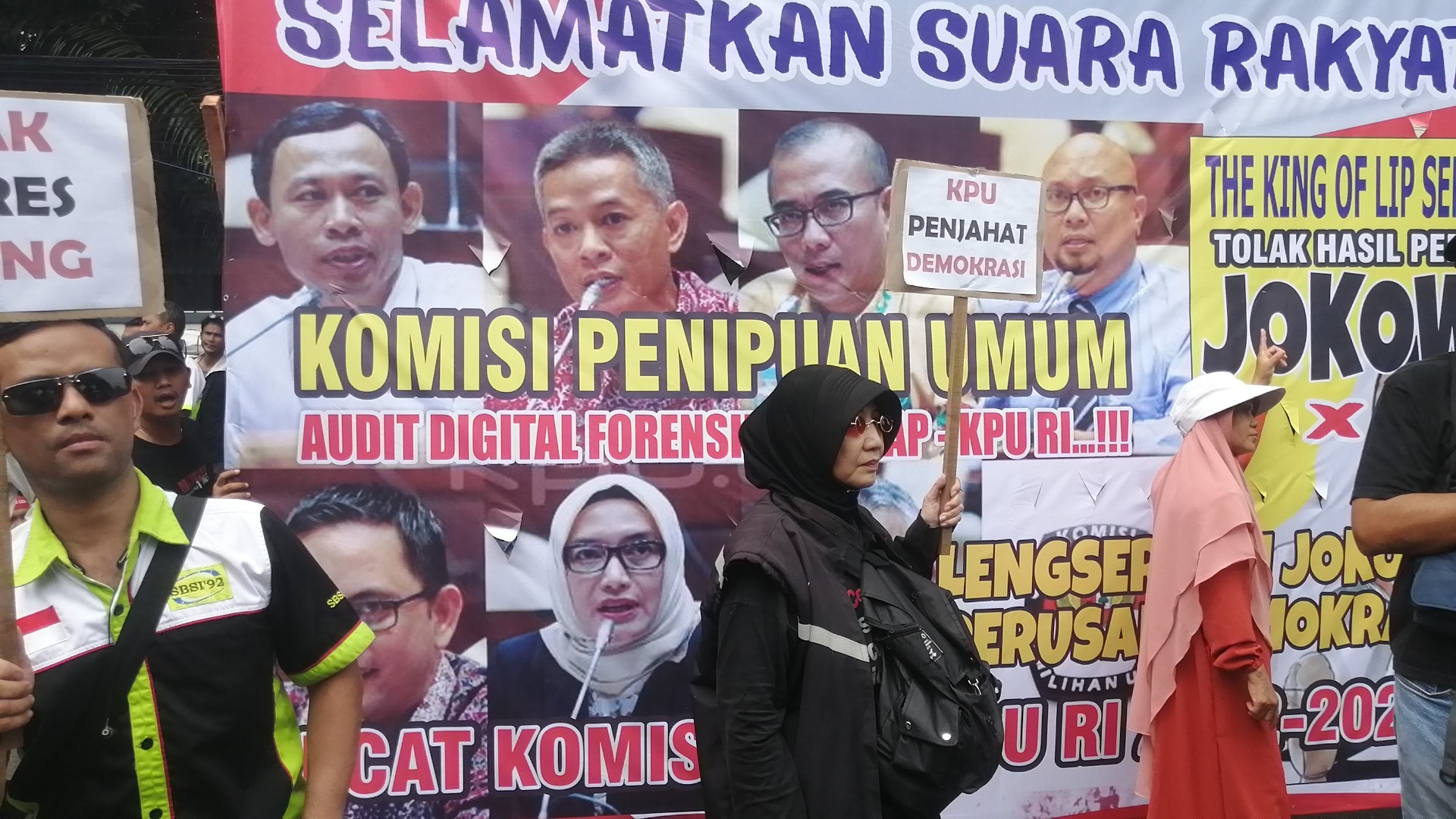 Demo, Poros Buruh Singkatkan KPU Jadi Komisi Penipuan Umum