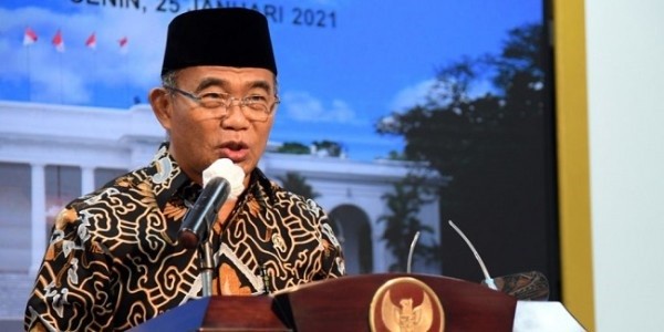 Menko PMK Tegaskan Dana Perlindungan Sosial dan Bansos Berbeda
