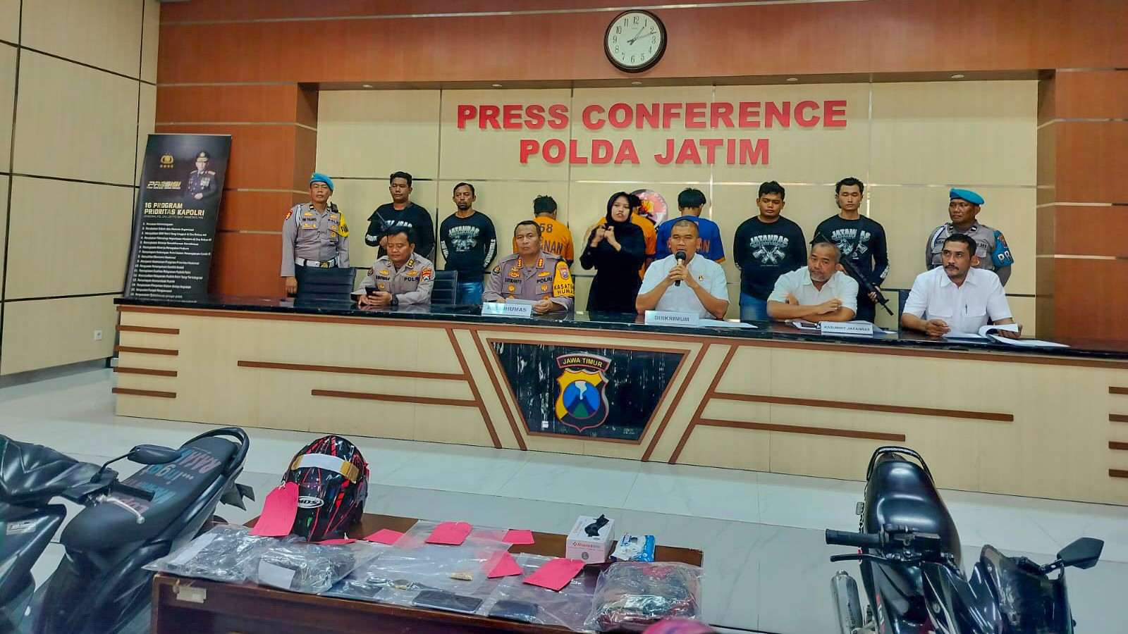 Modus Tanya Alamat, 3 Penjambret Beraksi di Sidoarjo, Gresik, Pasuruan dan Jember Dibekuk Polda