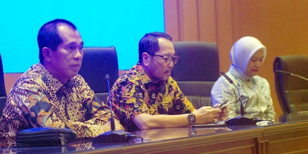 Soal RUU Penyiaran, Wakil Ketua Komisi I DPR RI Abdul Kharis Almasyhari Bilang Begini 