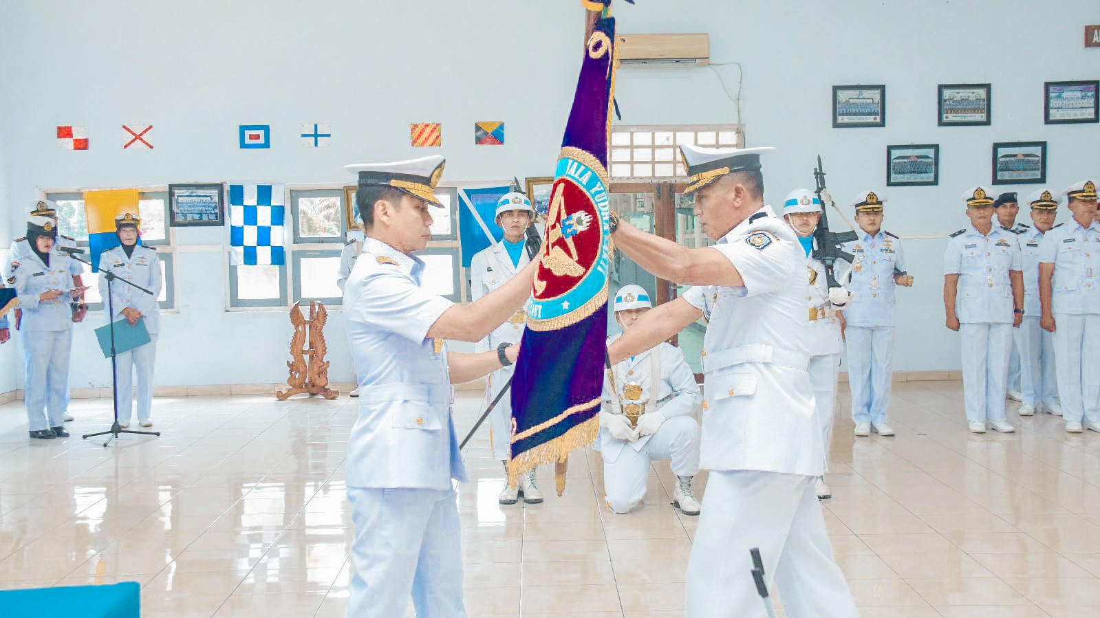 Letkol Laut (P) Raden Mohamad Candra Wirabraja Resmi Dilantik jadi Danpusdikpel