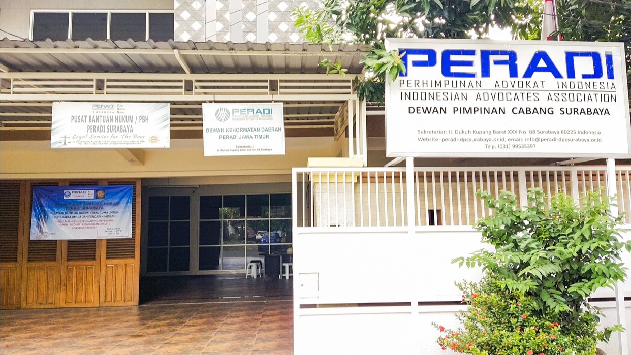 PBH Peradi Surabaya Siap Berikan Bantuan Hukum Pro Bono Bagi Pekerja yang Terlanggar Hak THRnya