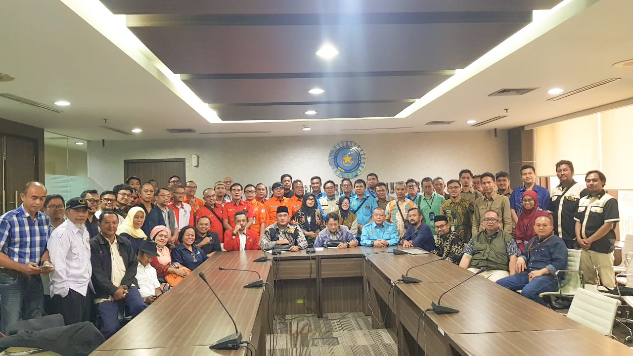 Persatukan Perjuangan Aktivis Pekerja BUMN, FSPPB Gelar FGD dengan Forkom SP BUMN
