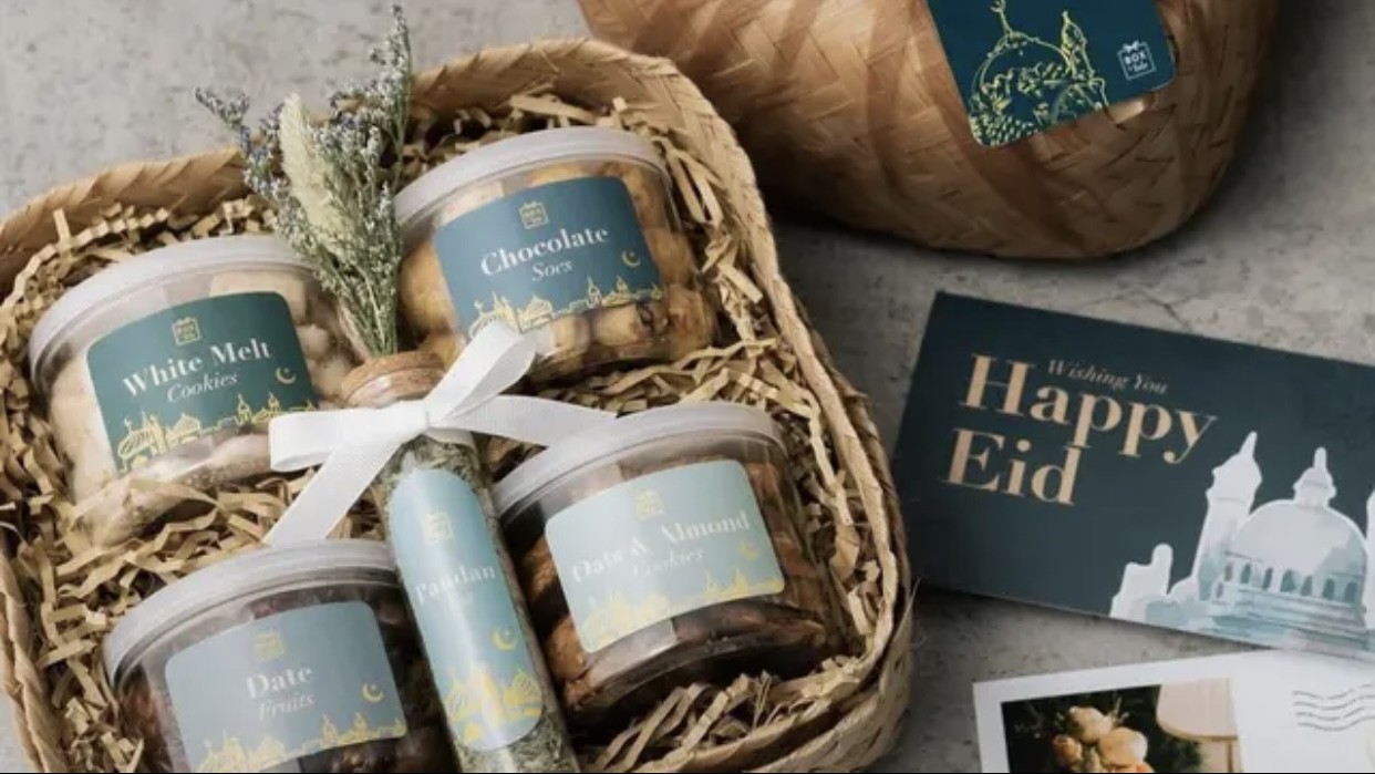 Dosen Sejarah UNAIR Ungkap Perkembangan dan Makna Hampers Lebaran