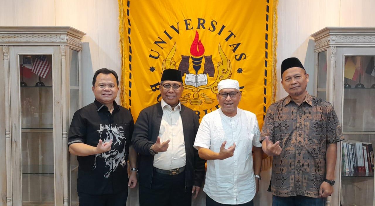 Gelar Reuni Akbar dan halal Bihalal, Ketua Ikatan Alumni  Program Doktor Hukum  Unbor Ronny F Sompie : Kontribusi Untuk Bangsa