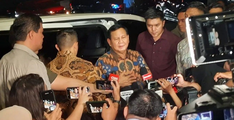 Kepada Tim Kuasa Hukum Paslon 02, Prabowo: Saya Ucapkan Terima Kasih 