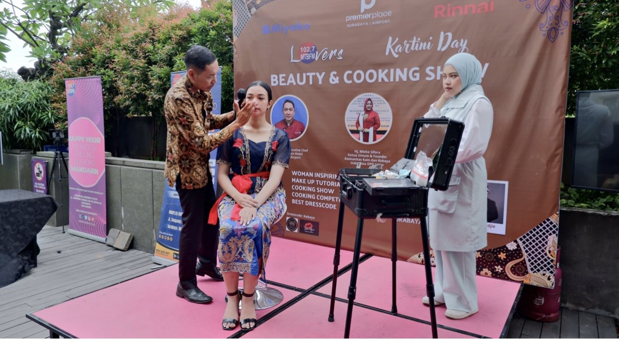 Unjuk Cantik Berkebaya & Cooking Show di Hari Kartini ala Premier Place Hotel Surabaya Airport