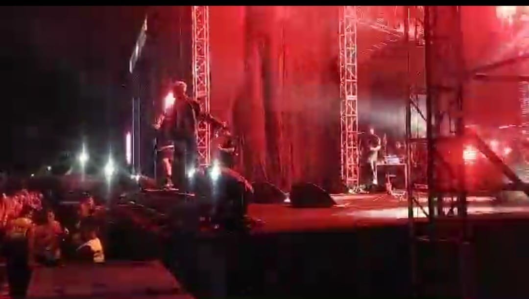 Penonton Hammersonic 2024 Antusias Bernyanyi Bersama Killing Me Inside Re:Union