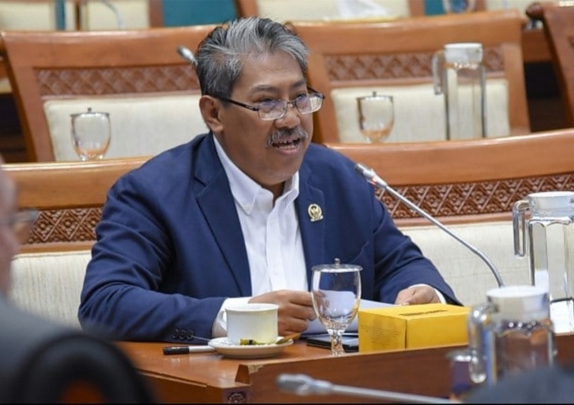 Produksi Migas Kendor, DPR: Berhenti Bermimpi Target 1 Juta Barel per Hari