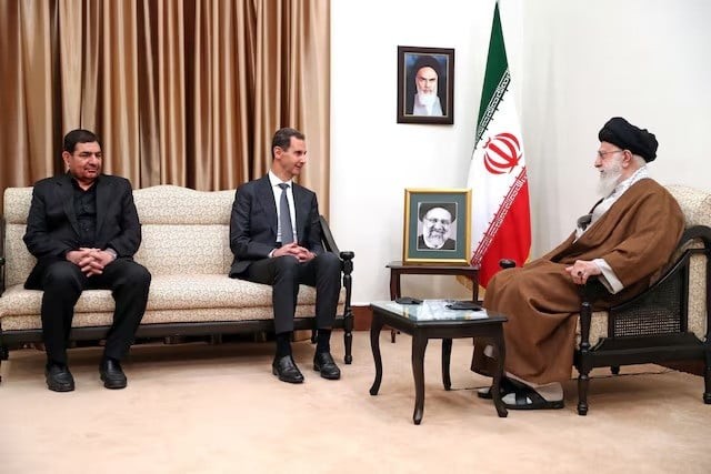 Temui Ayatullah Khamenei, Presiden Suriah: Biaya Melawan Musuh Lebih Murah Daripada Menyerah