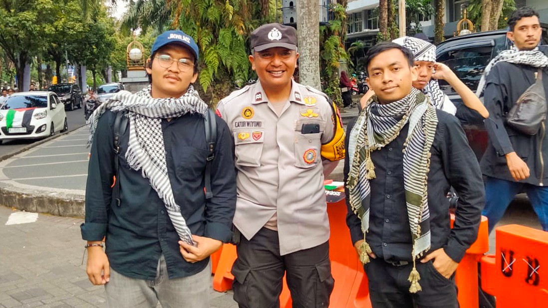 UB Student Justice for Palestine Apresiasi Pengawalan Polresta Malang dalam Aksi Bela Palestina