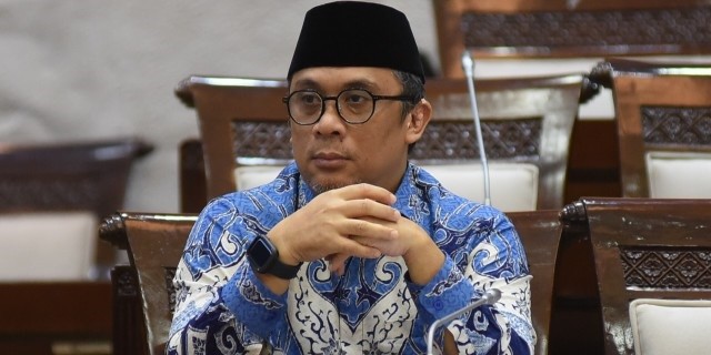 DPR Soroti Adanya Penolakan Penggunaan Uang Tunai di Beberapa Gerai Toko