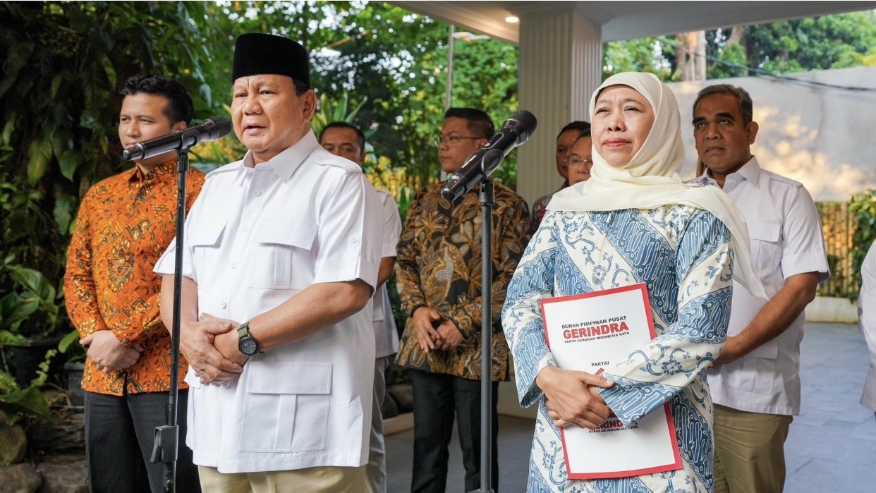 Prabowo Serahkan Rekom Gerindra, Khofifah-Emil: Siap Kerja Keras Jalankan Mandat Pilgub Jatim