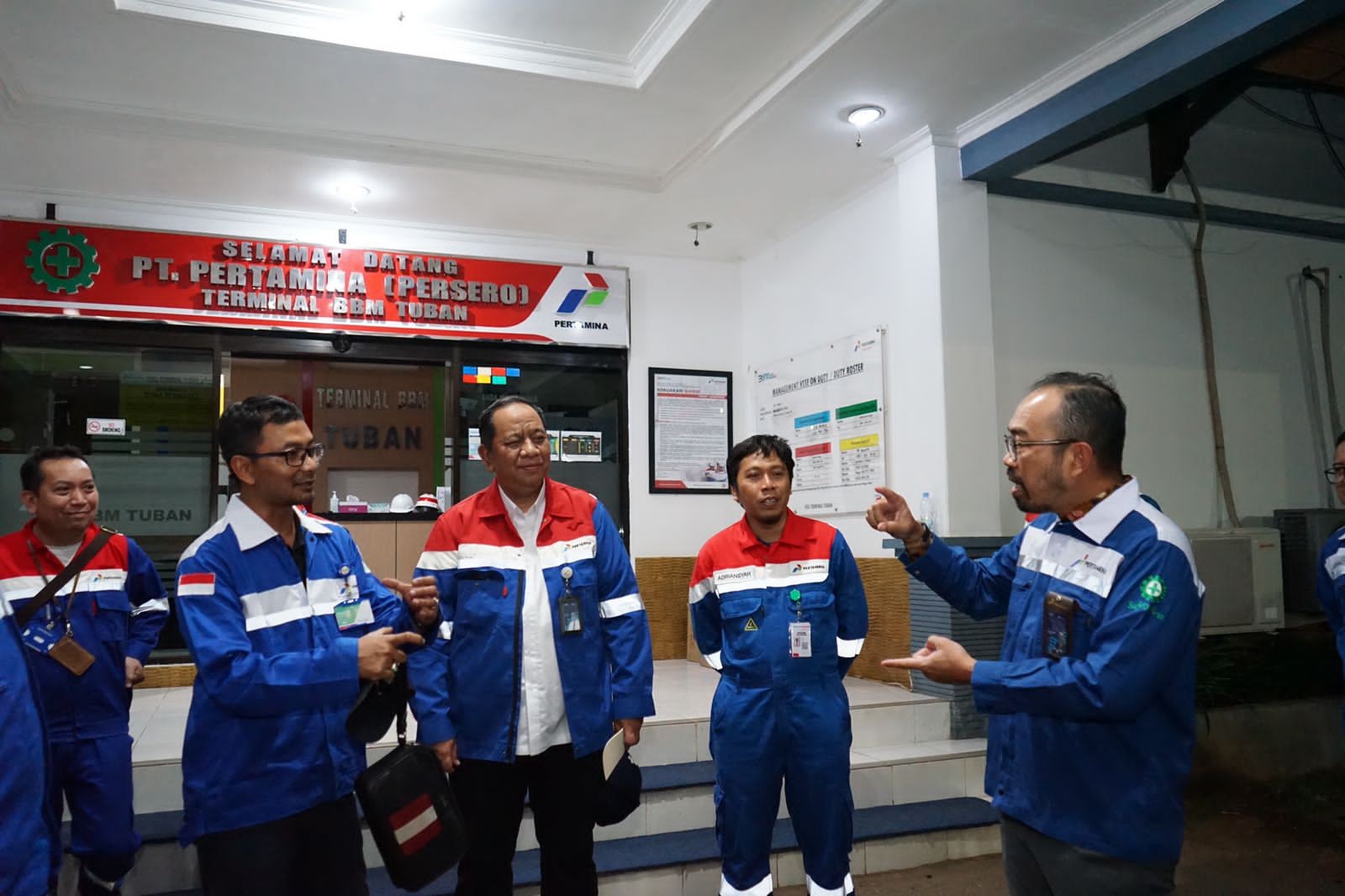 Cek Kondisi Pipa, Dirut Pertamina Patra Niaga Turun Langsung ke Tuban 
