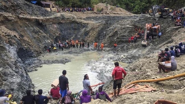 DPR Minta Batalkan Bagi-bagi Izin Tambang ke Ormas Keagamaan
