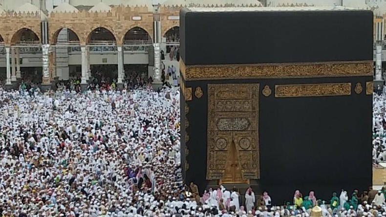 Jemaah Haji Dirugikan, DPR Minta Kemenag Cabut Izin Travel Nakal