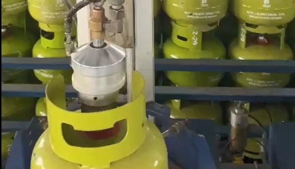 Pastikan Pengisian LPG Sesuai Standar, Pertamina Patra Niaga Sidak SPPBE Riau