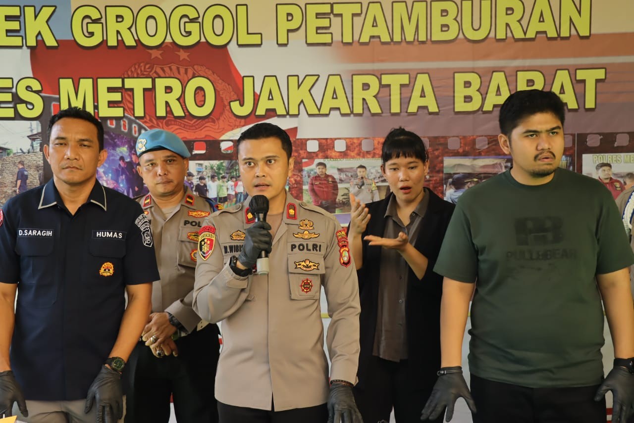 Marah Ditinggal Istri, Pria di Grogol Petamburan Bakar Empat Bangunan