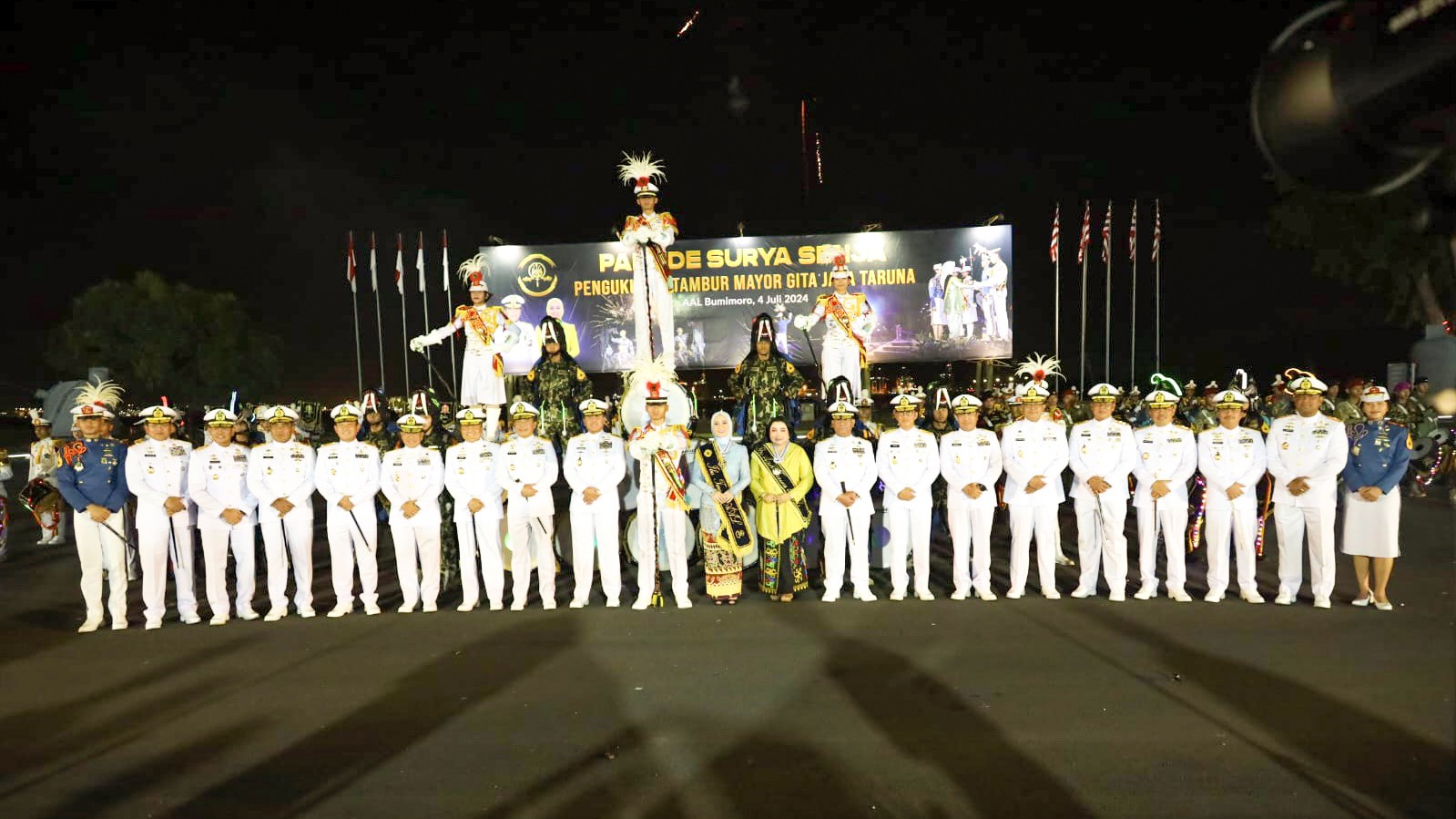 Wadan Kodiklatal Hadiri Parade Surya Senja di AAL