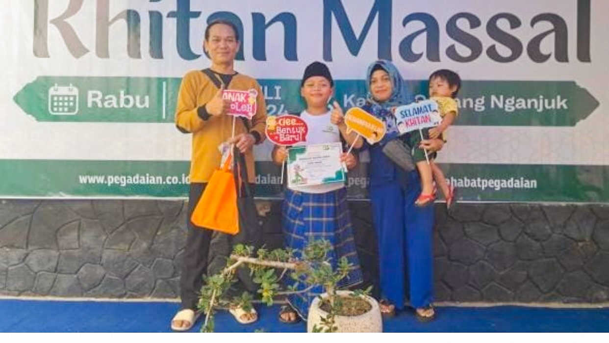 Sehat dan Sejahterakan Masyarakat, Pegadaian Kanwil XII Surabaya Gelar Khitan Massal di Nganjuk