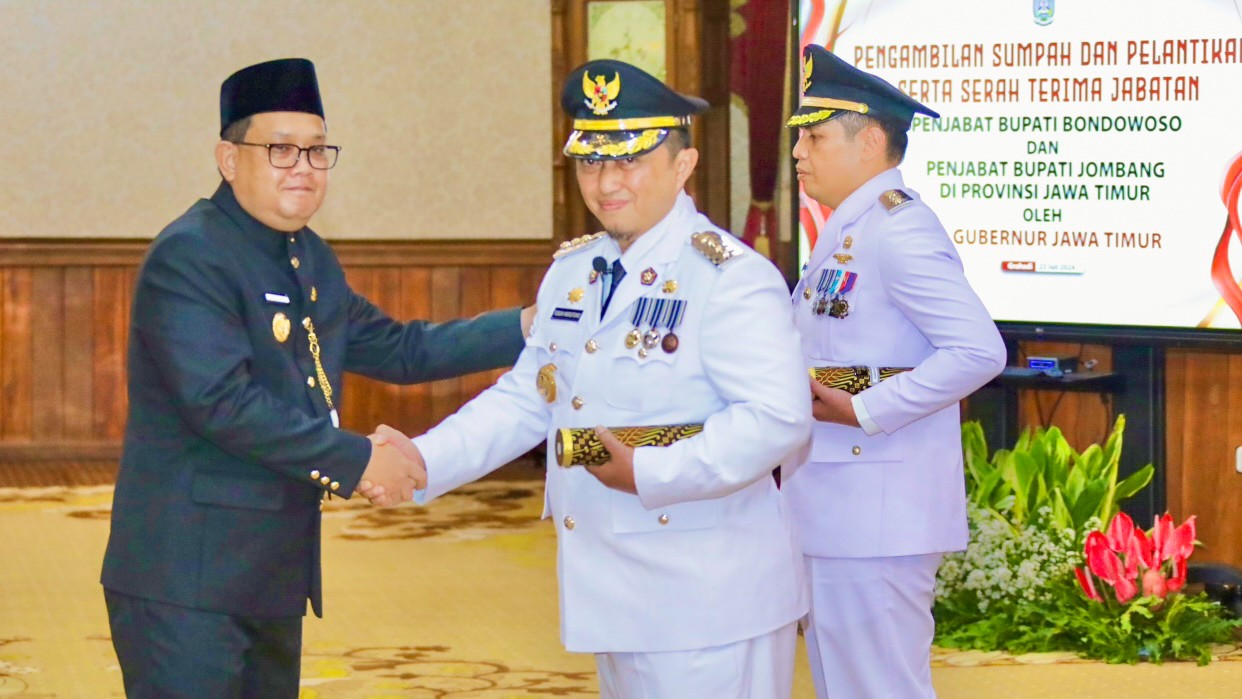 Pj Bupati Jombang dan Bondowoso Dilantik, Pj Gubernur: Segera Bersinergi dengan DPRD dan Forkopimda