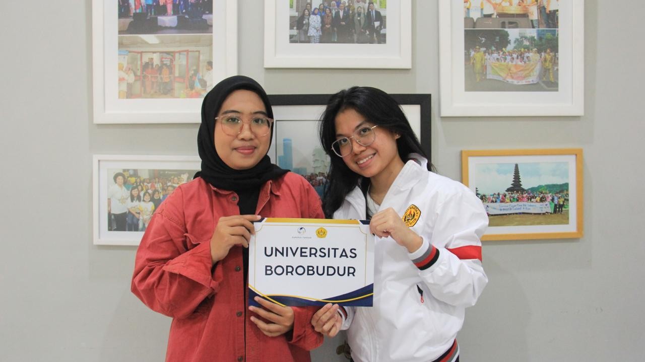 Universitas Borobudur Berdonasi Kepada Yayasan Kanker Anak dalam Memperingati Hari Anak Nasional