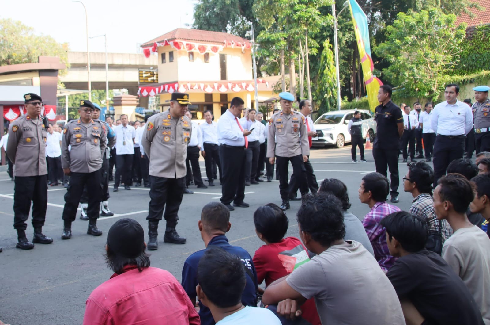 Polisi Ciduk 28 Preman yang Resahkan Warga Jakut 