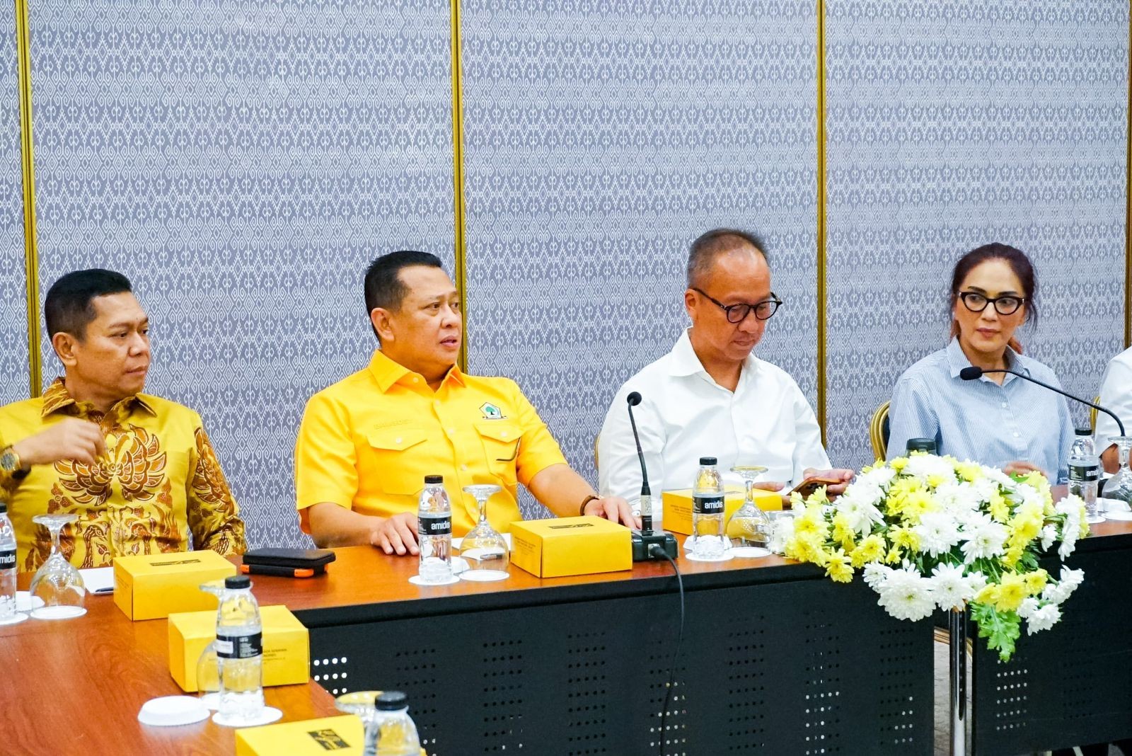 Tak Maju Calon Ketum Partai Golkar, Bamsoet Dukung Bahlil Sebagai Ketum Golkar