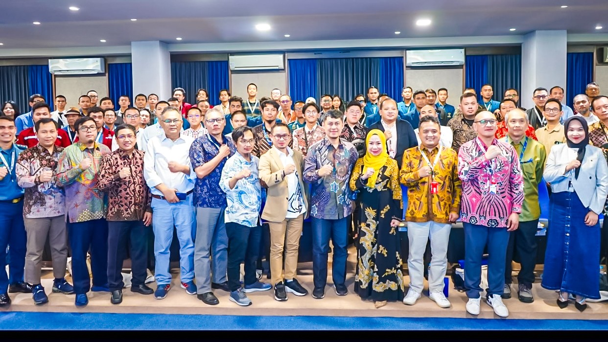 HIS Gelar Seminar Maritim: Menyongsong Era Net Zero Emission di Sektor Pelayaran Tug & Barge