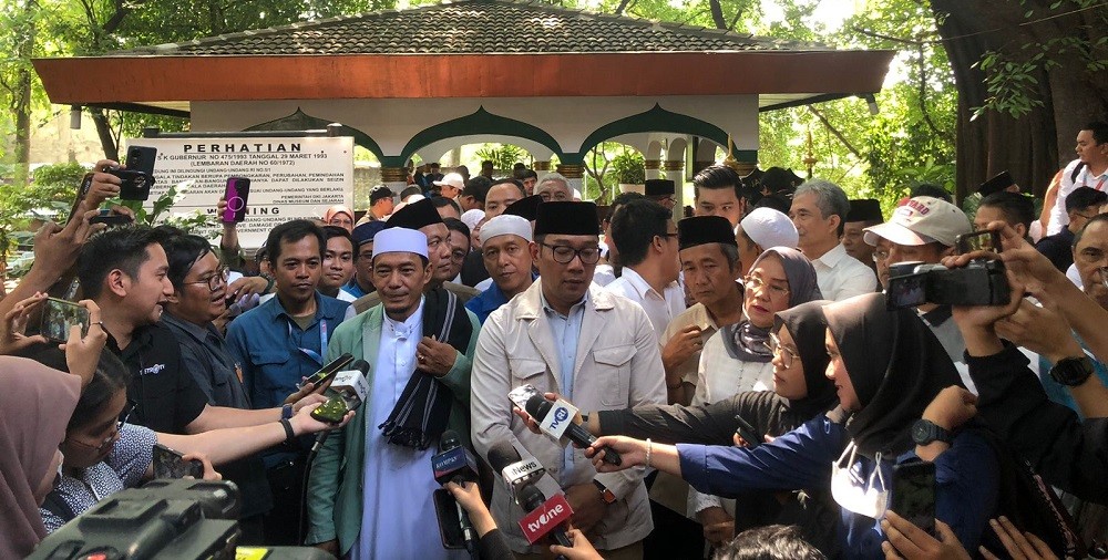 Berziarah ke Makam Pangeran Jayakarta, Ridwan Kamil: Jangan Sekali-kali Melupakan Sejarah 