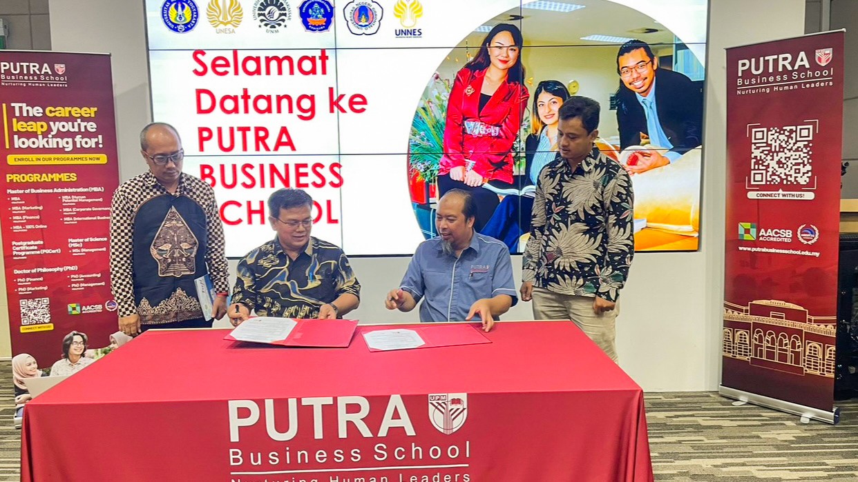 Optimalisasi Literasi Keuangan pada Tenaga Kerja Indonesia (TKI) di Johor Bahru, Malaysia