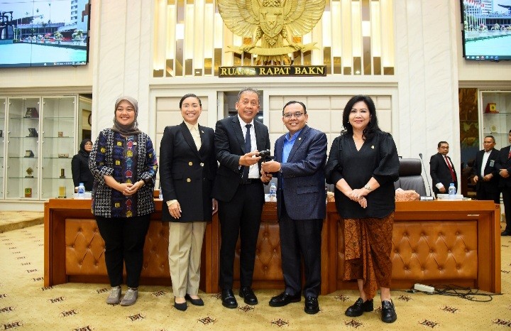 Saleh Daulay Komandoi Komisi VII DPR RI Didampingi Evita Nursanty, Lamhot, Rahayu Saraswati dan Chusnunia