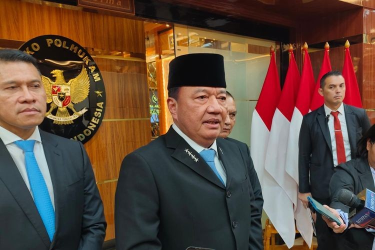 Menko BG Bakal Prioritaskan Masalah Penyelundupan Barang dan Judol