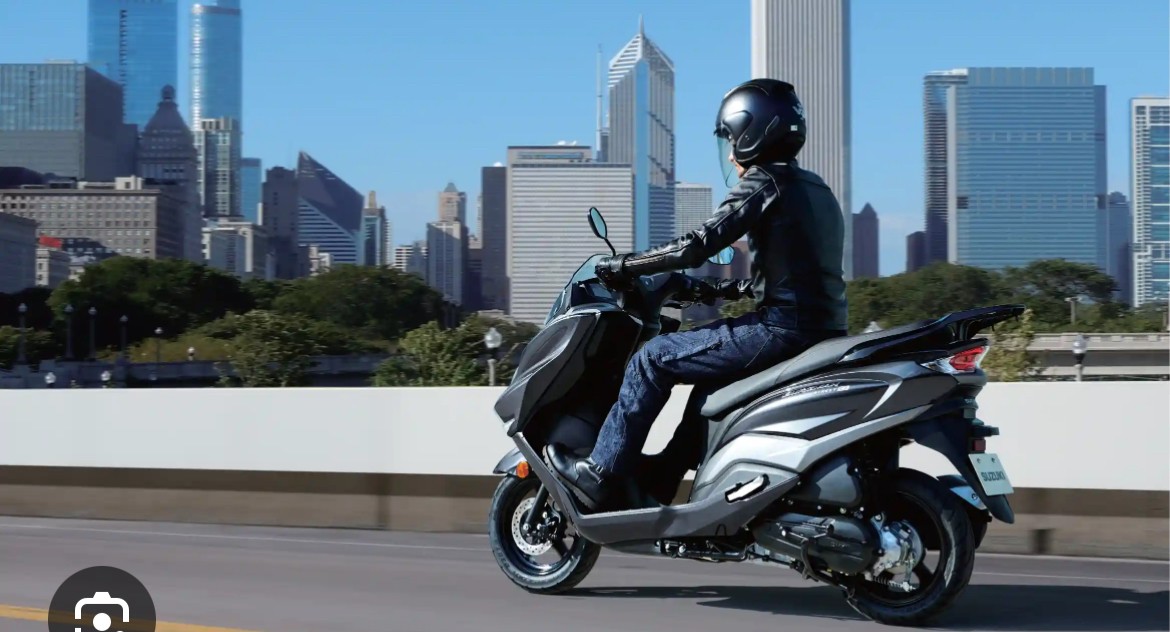 Keunggulan Motor Suzuki Burgman Street 125EX: Skutik Maxi yang Mewah dan Nyaman