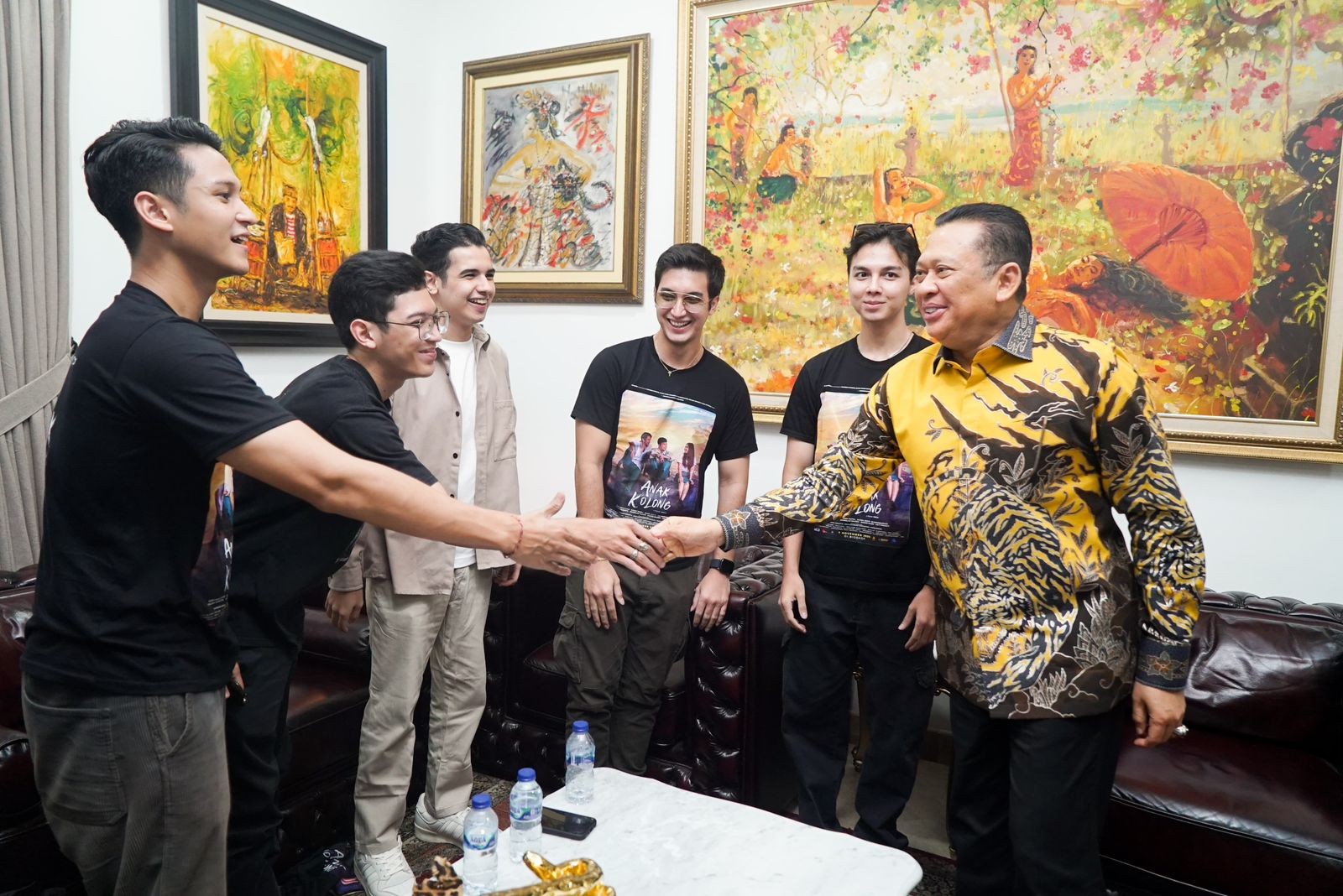 Terima Pemeran Film 'Anak Kolong', Bamsoet Dorong Film Bertema Nasionalisme