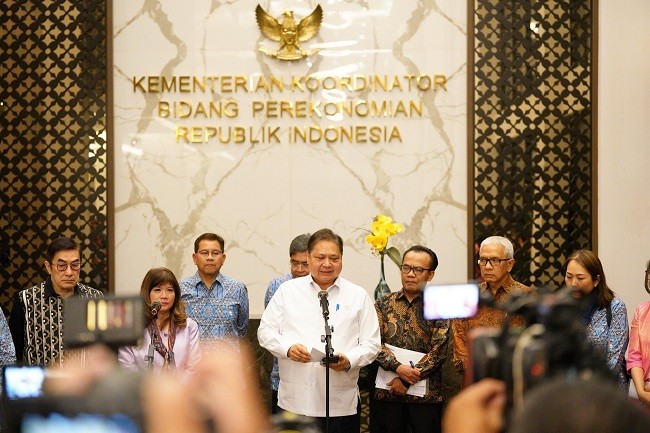 Airlangga dan Apindo Bertemu, Bahas UMP 2025