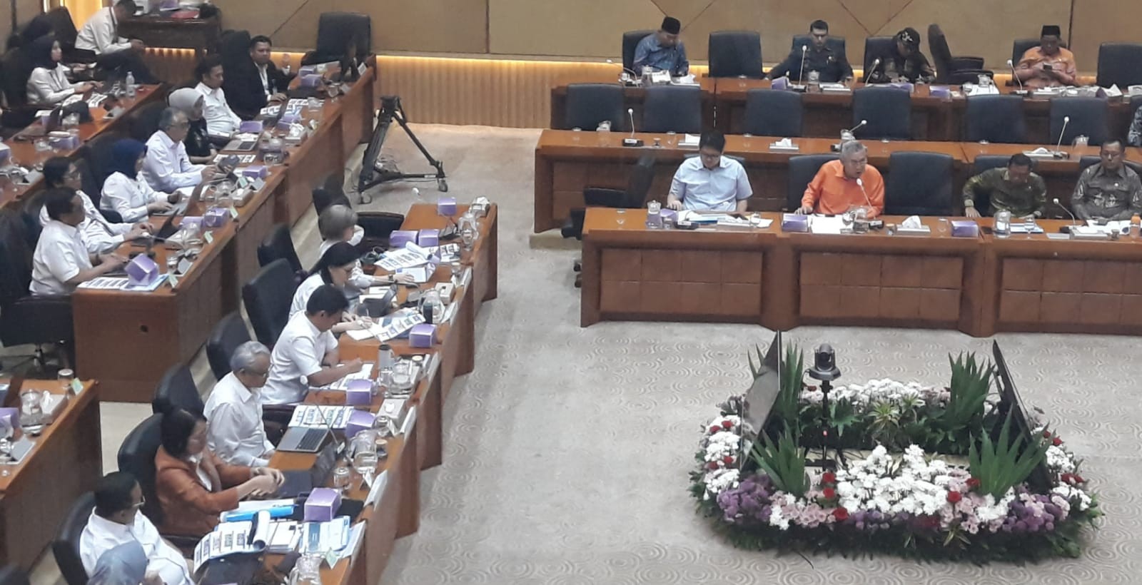 Raker dengan Komisi IX, Menkes Paparkan Pembangunan RS Berkualitas di Daerah