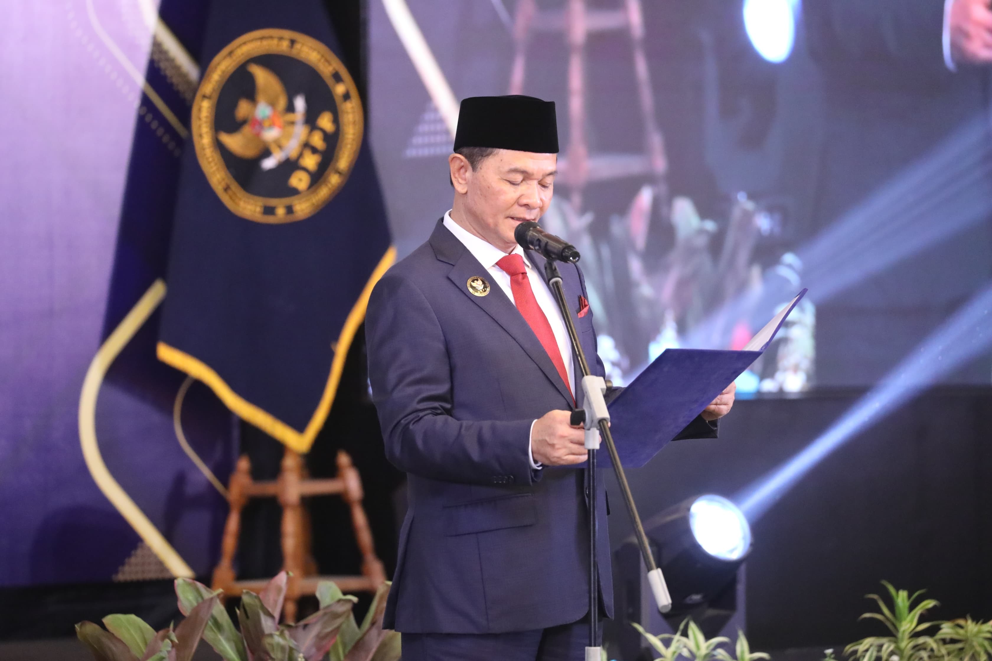 DKPP Lantik 228 Anggota Tim Pemeriksa Daerah (TPD) Periode 2024-2025