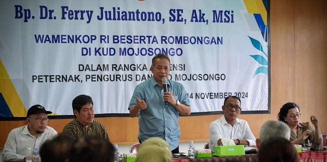 Atasi Kisruh Susu Boyolali, Wamenkop Dorong KUD Masuk Industri Pengolahan