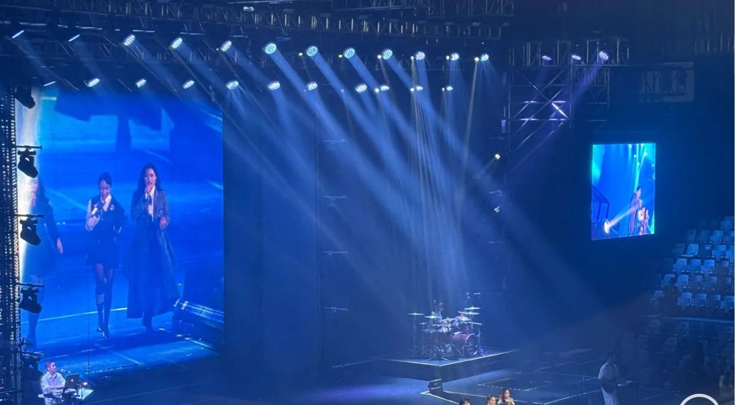Dari Afgan hingga Anggun: Konser Isyana Sarasvati ‘Lost in Harmony’ Penuh Kejutan