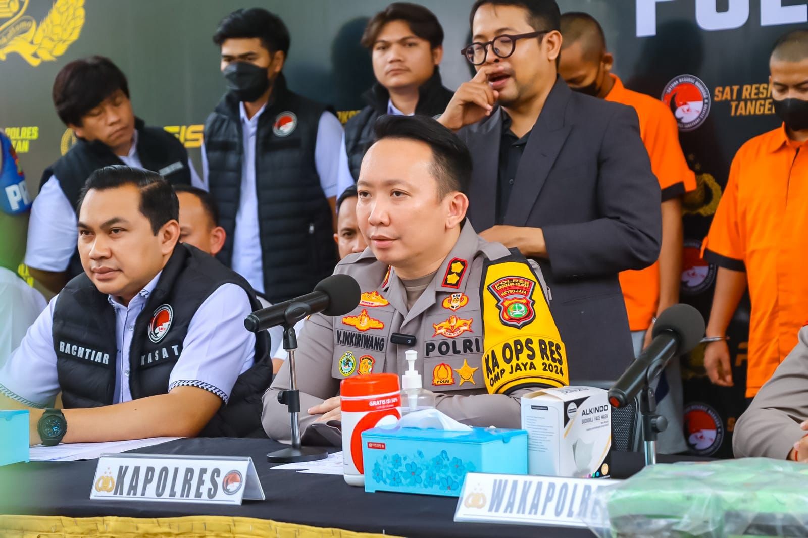 Polres Tangsel Sita 40,2 Kg Sabu yang Disembunyikan dalam Mobil 
