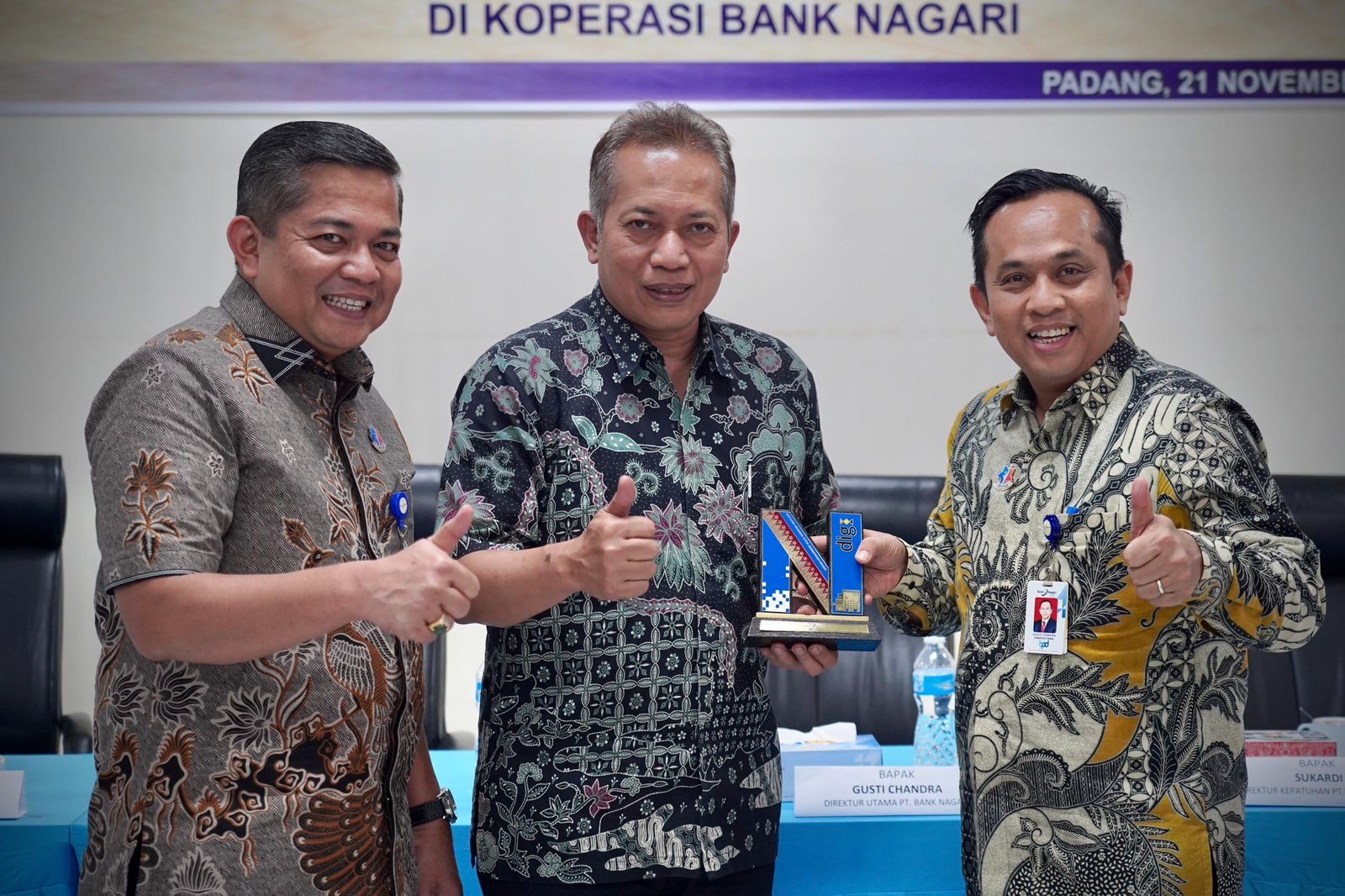 Wamenkop: Koperasi Konsumen Bank Nagari Jadi Role Model Holdingisasi