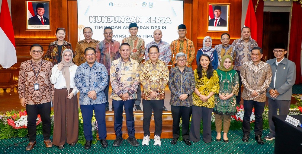 Pj Gubernur Jatim Terima Kunjungan Kerja Banggar DPR RI, Bahas Perekonomian dan Fiskal 2024 