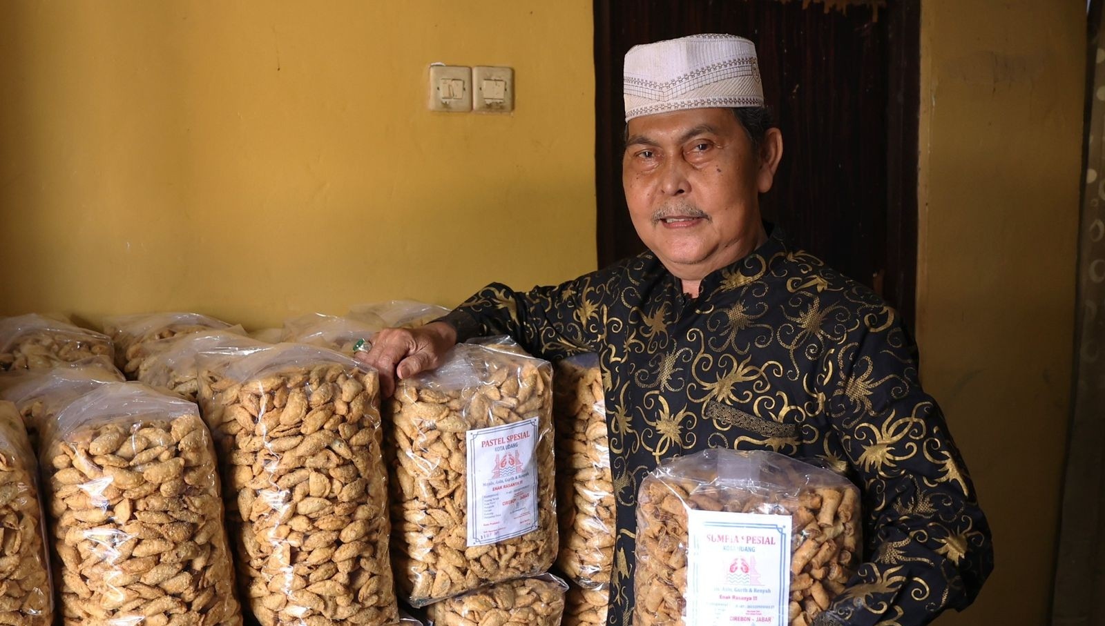 Berkat Dana Bergulir, Koperasi Berhasil Tumbuhkan Pelaku UMKM di Cirebon