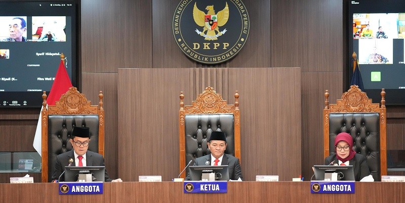 DKPP Jatuhkan Sanksi Peringatan Keras kepada Ketua dan Anggota KPU RI