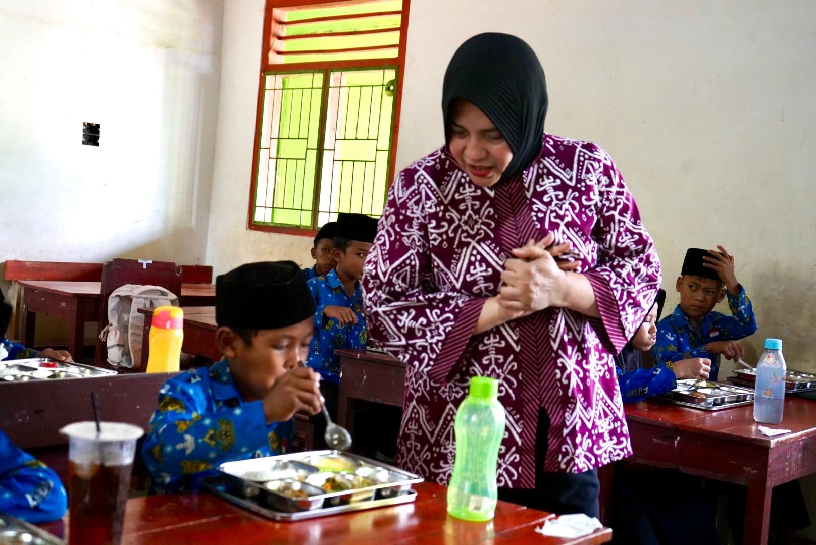 Kemenkop Dorong Banyak Koperasi Produsen Gelar Uji Coba MBG Secara Mandiri