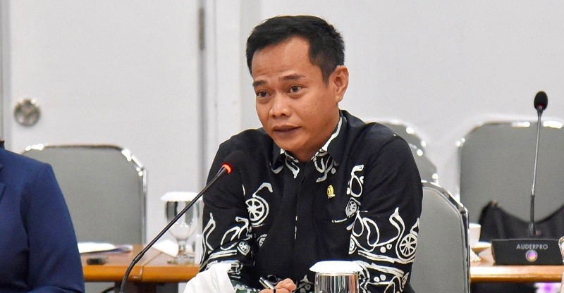 Perjalanan Dinas Luar Negeri Harus Seizin Presiden, Komisi II DPR: Keteladanan Pejabat Negara Jadi Kunci