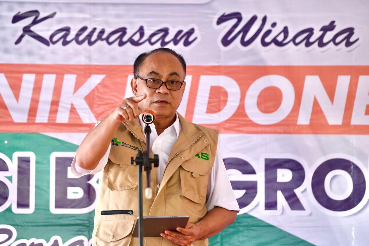 Budi Arie Harap Destinasi Wisata Bukit Manik Bogor Berdampak Sejahterakan Warga Sekitar